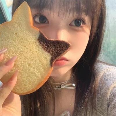 魔手娇娃